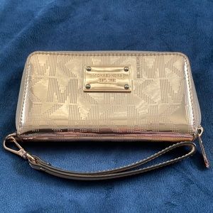 Michael Kors Rose Gold Mirror Metallic large coin/phone storage wristlet